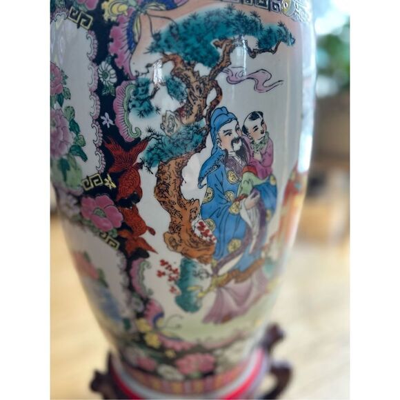 Vintage 24" Chinese Oriental White Porcelain Horses Field Graphic Scenery Vase - Picture 3 of 16